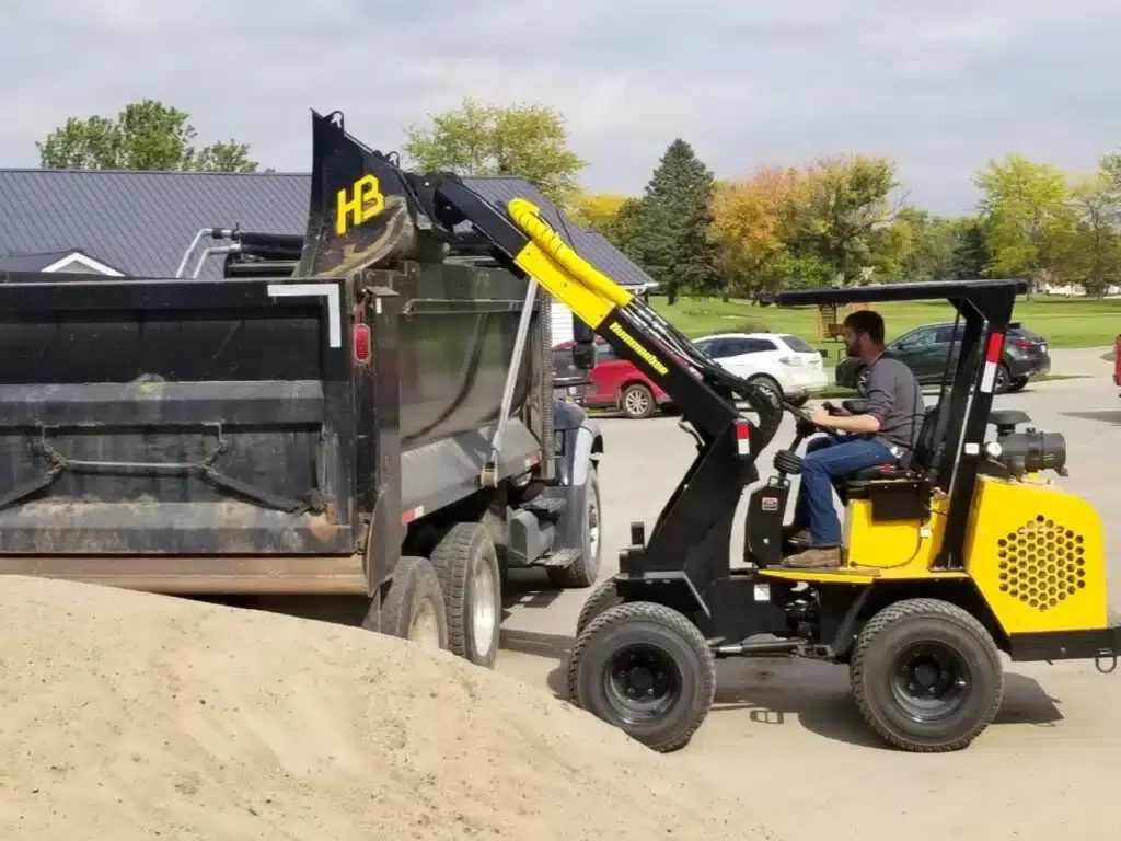 compact-loader-construction-1024x768.jpg.webp